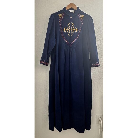 Vintage Vanity Fair Dress Womens Large Blue Embroidered Maxi Lounge Robe 70s USA - Picture 1 of 12